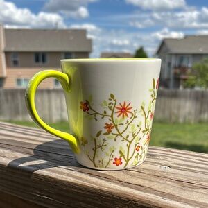 STARBUCKS White and Green Floral/Butterflies Coffee Mug 2007 - 12 oz